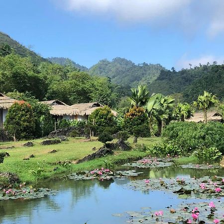 Bakhan Village Resort Mai Chau Exterior photo