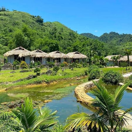 Bakhan Village Resort Mai Chau Exterior photo